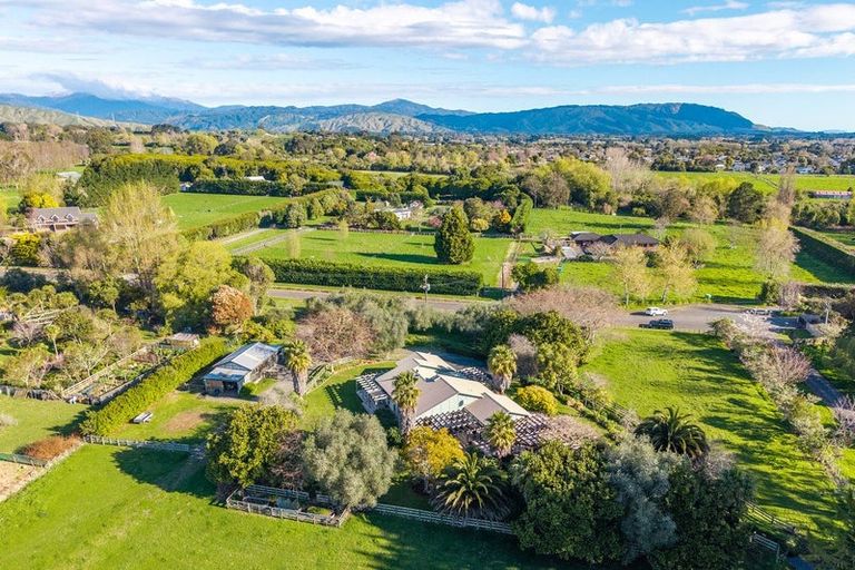Photo of property in 108 Greenwood Boulevard, Otaki, 5512