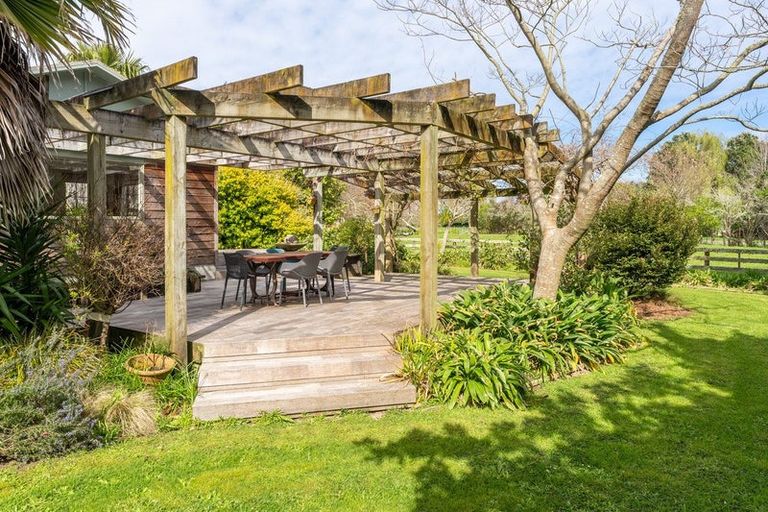 Photo of property in 108 Greenwood Boulevard, Otaki, 5512