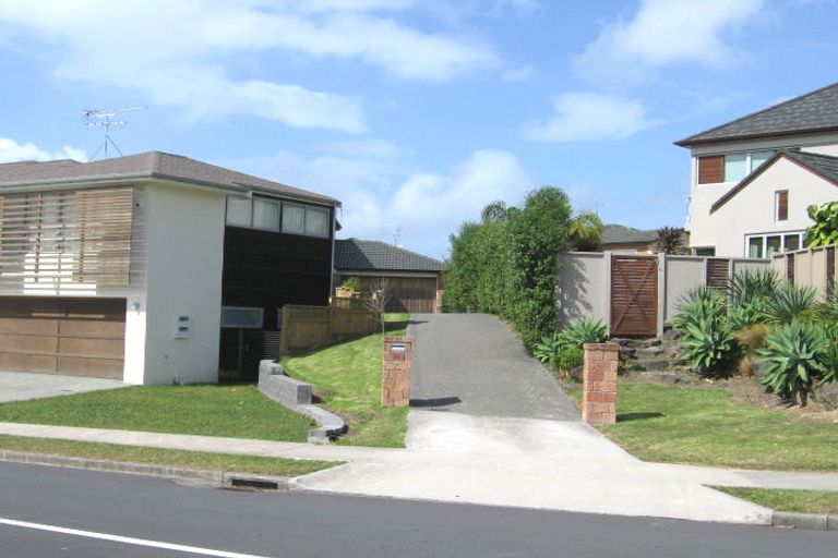 Photo of property in 3b Seacrest Drive, West Harbour, Auckland, 0618