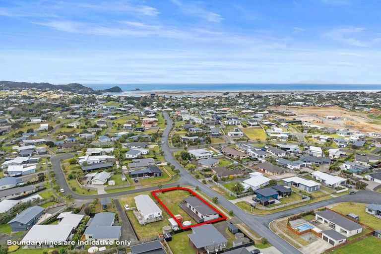 Photo of property in 1 Spinifex Road, Mangawhai Heads, Mangawhai, 0505