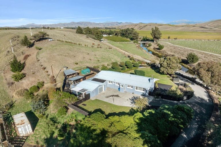 Photo of property in 306 Cable Station Road, Blind River, Seddon, 7285