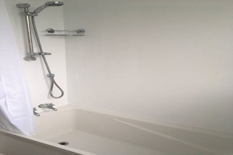 Photo of property in 13 Bush Grove, Trentham, Upper Hutt, 5018