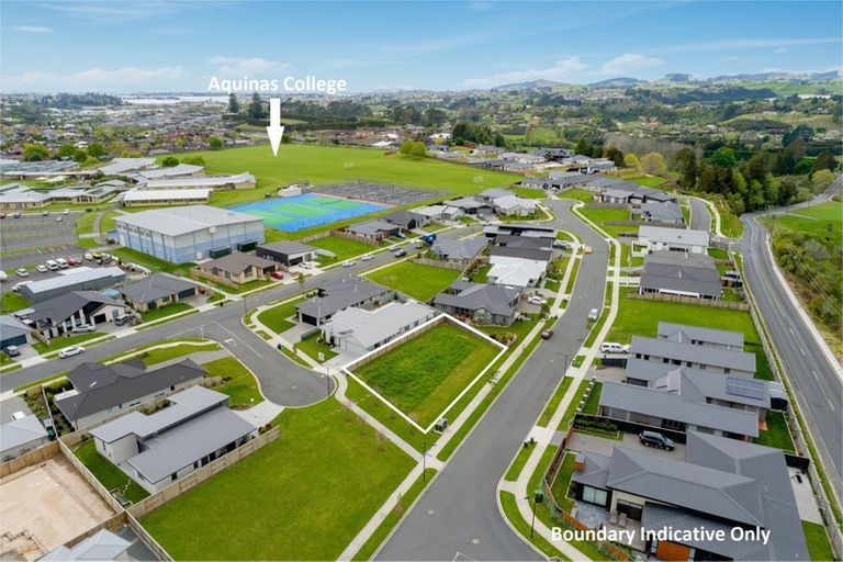 Photo of property in 5 Saint Thomas Avenue, Pyes Pa, Tauranga, 3112