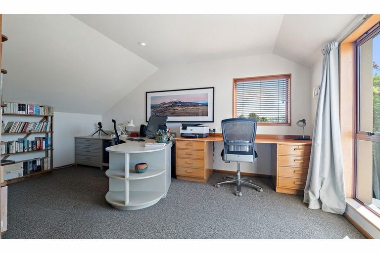 Photo of property in 25a Reeves Road, Opawa, Christchurch, 8023