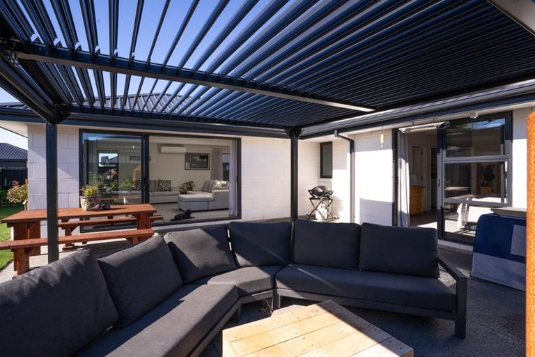 Photo of property in 42 Furlong Street, Yaldhurst, Christchurch, 8042