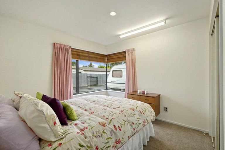 Photo of property in 841a Main North Road, Belfast, Christchurch, 8051