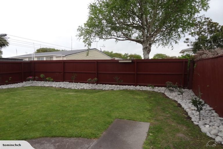 Photo of property in 33b Waimairi Road, Upper Riccarton, Christchurch, 8041