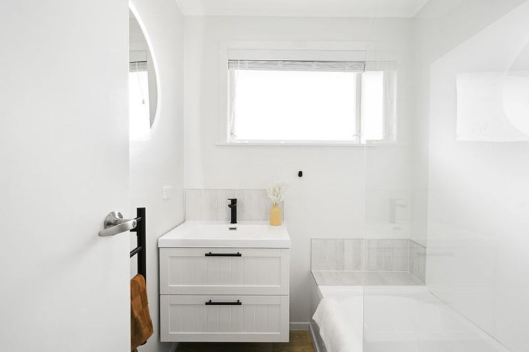 Photo of property in 66 Lewis Street, Glenview, Hamilton, 3206