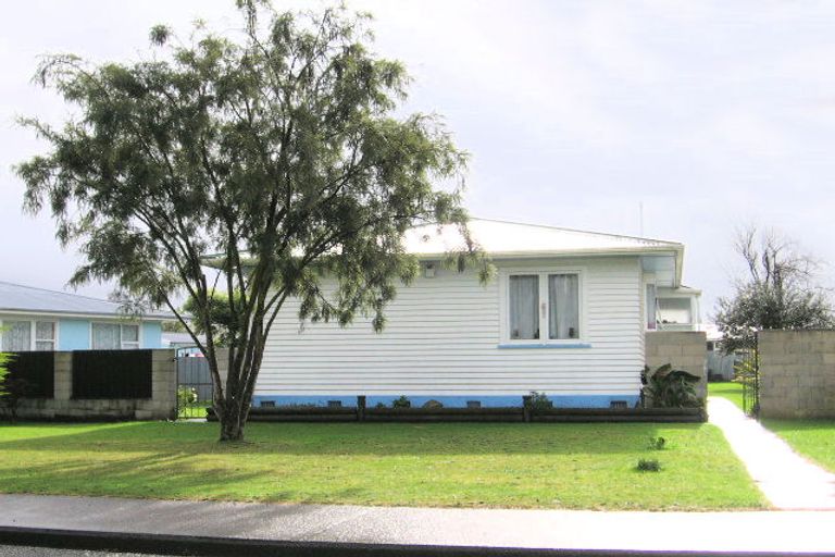 Photo of property in 409 Huia Street, Camberley, Hastings, 4120