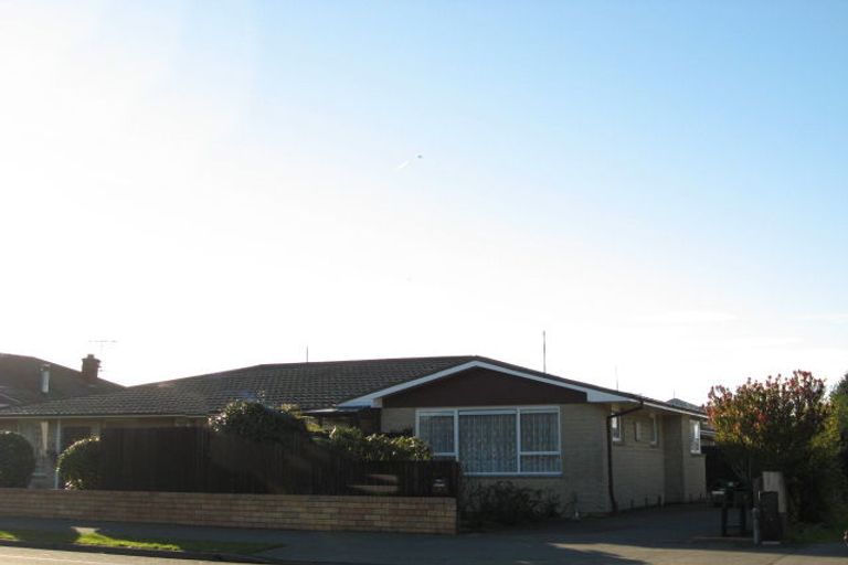 Photo of property in 1/50 Cranford Street, St Albans, Christchurch, 8014