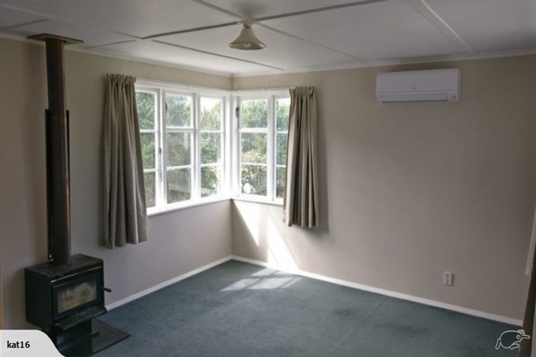 Photo of property in 92 Crawford Street, Glengarry, Invercargill, 9810
