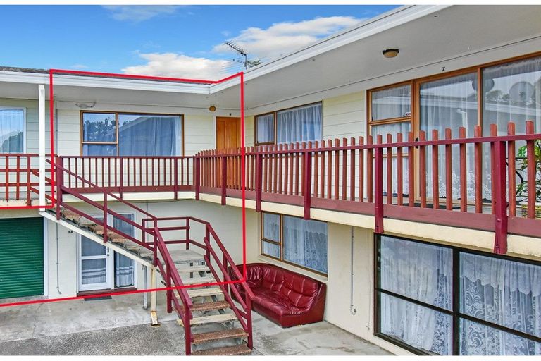 Photo of property in 1/14 Mcdonald Crescent, Mount Wellington, Auckland, 1060