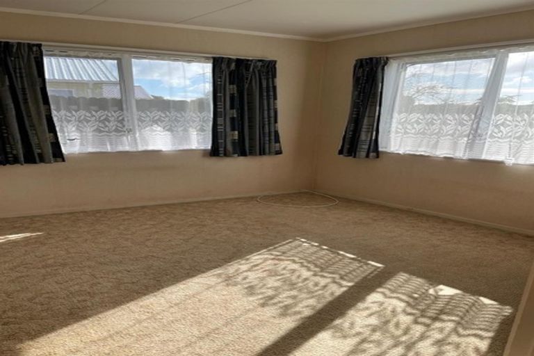 Photo of property in 2 Rerewai Place, Tikipunga, Whangarei, 0112