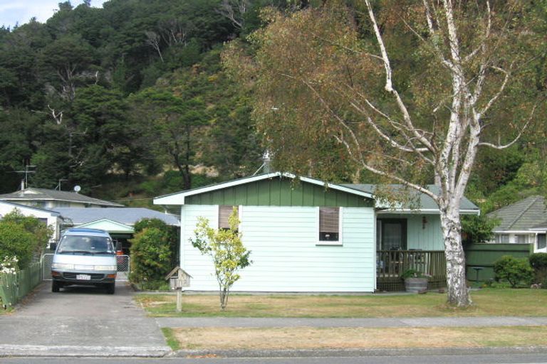 Photo of property in 12 Lane Street, Wallaceville, Upper Hutt, 5018
