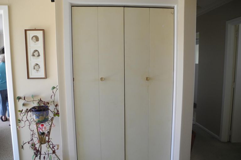 Photo of property in 9 Oxford Street, Waimate, 7924