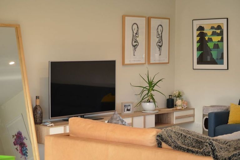 Photo of property in 109a Wairau Road, Oakura, 4314