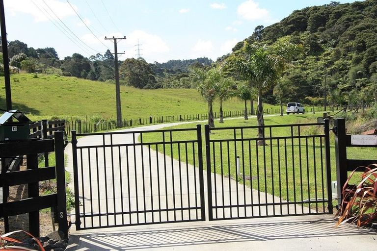 Photo of property in 10 Stevensons Crescent, Albany Heights, Albany, 0793