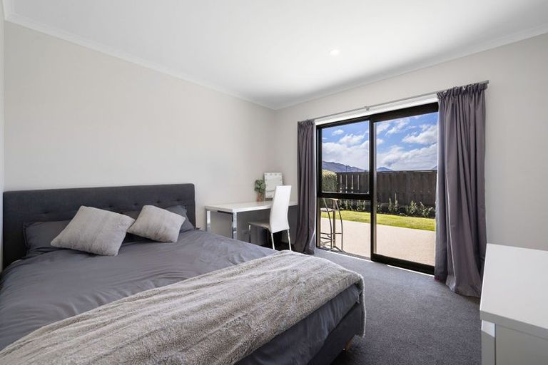 Photo of property in 12 Sawdon Street, Wanaka, 9305