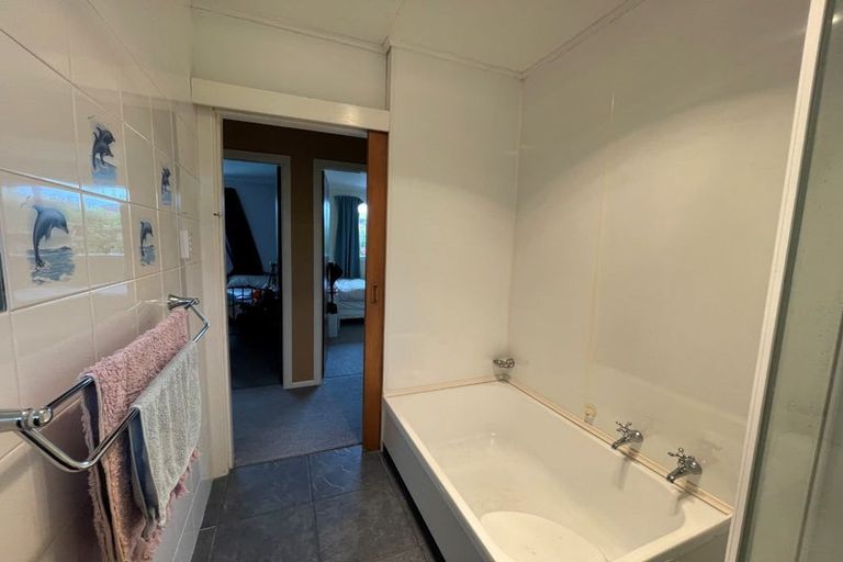 Photo of property in 9 Cunningham Street, Grasmere, Invercargill, 9810