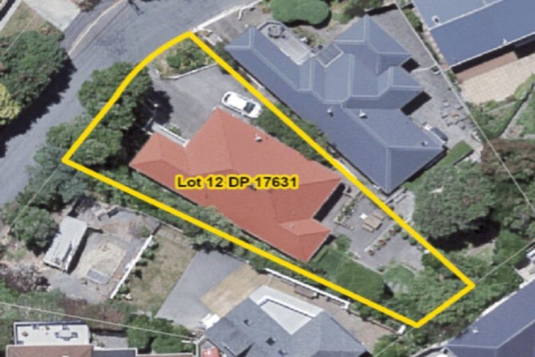 Photo of property in 9 Kellsmere Crescent, Island Bay, Wellington, 6023