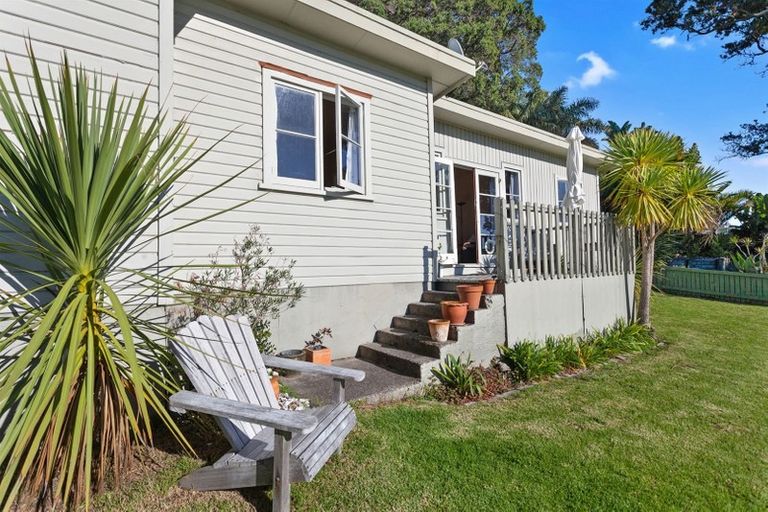 Photo of property in 144 Pohutukawa Avenue, Ohope, 3121