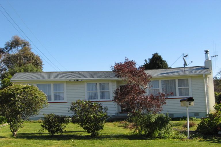 Photo of property in 6 Bovis Street, Shannon, 4821