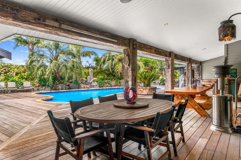 Photo of property in 632 Kara Road, Kokopu, Whangarei, 0179