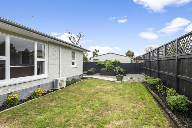 Photo of property in 2/118a Baker Street, New Brighton, Christchurch, 8083