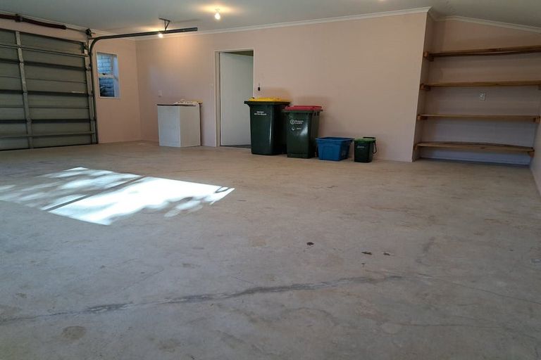 Photo of property in 148 Tukapa Street, Westown, New Plymouth, 4310