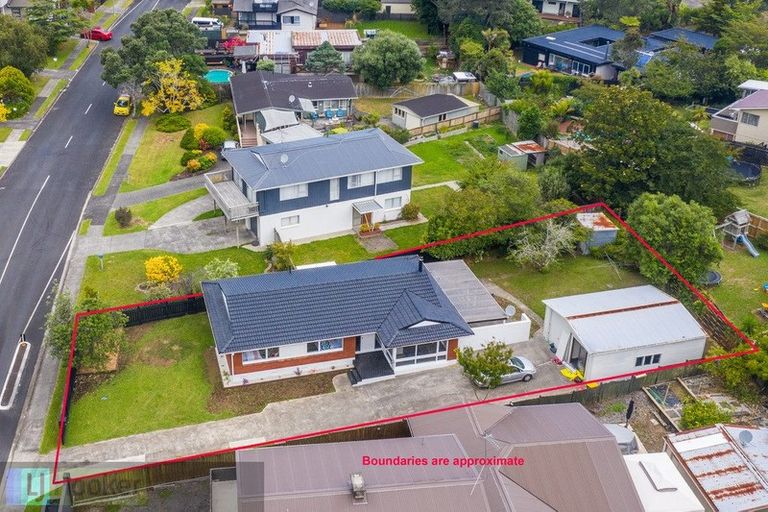 Photo of property in 41 Lawrence Crescent, Hillpark, Auckland, 2102