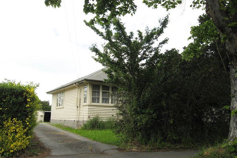 Photo of property in 31 Hooker Avenue, Bryndwr, Christchurch, 8053