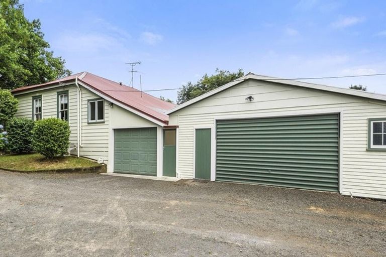 Photo of property in 43 Youngs Grove, Pukekohe, 2120