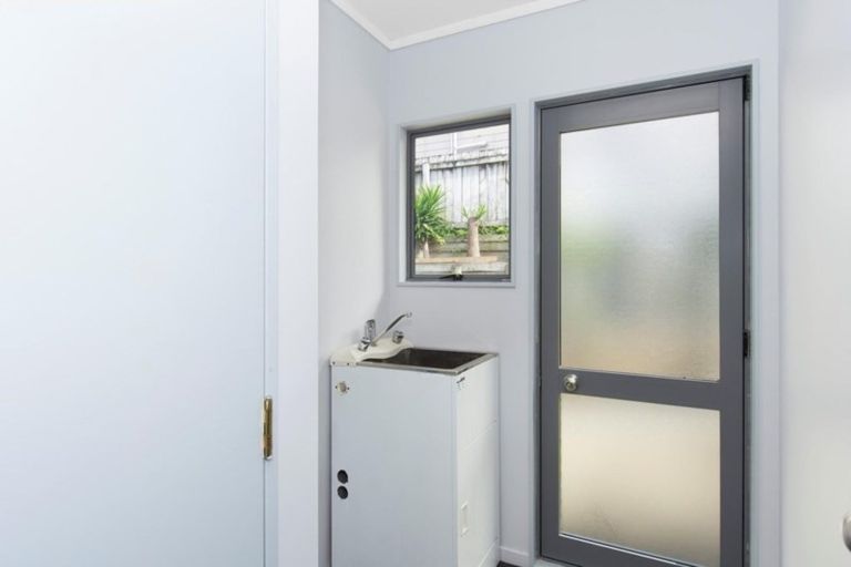 Photo of property in 12b Resolution Road, Welcome Bay, Tauranga, 3112