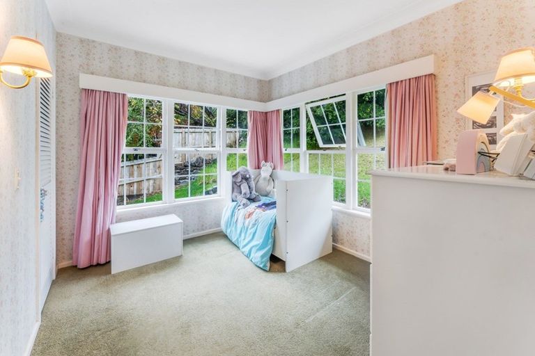 Photo of property in 110 Mellons Bay Road, Mellons Bay, Auckland, 2014