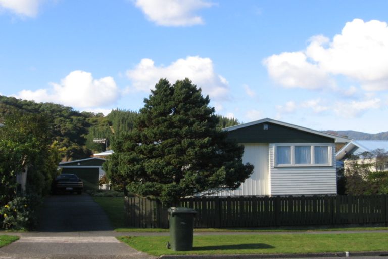 Photo of property in 44 Mohaka Street, Wainuiomata, Lower Hutt, 5014