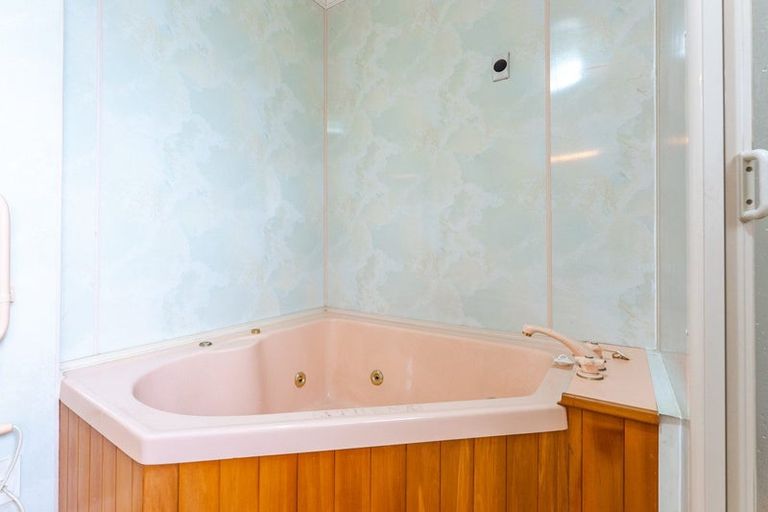 Photo of property in 1 Iti Street, Otaki, 5512