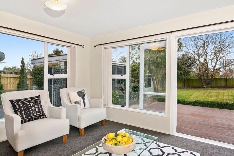 Photo of property in 152 Rutland Street, St Albans, Christchurch, 8052