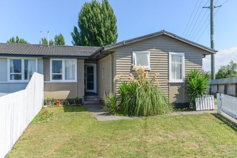 Photo of property in 419-421 Kotuku Street, Camberley, Hastings, 4120