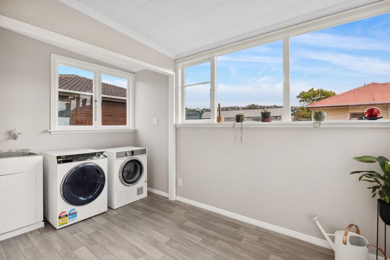 Photo of property in 48 Bathgate Street, South Dunedin, Dunedin, 9012