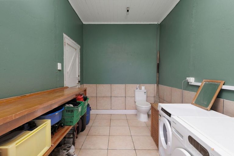 Photo of property in 63 Shearman Street, Waimate, 7924