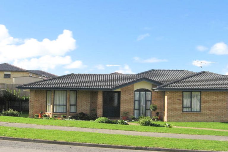 Photo of property in 5 Senator Drive, Manurewa, Auckland, 2105