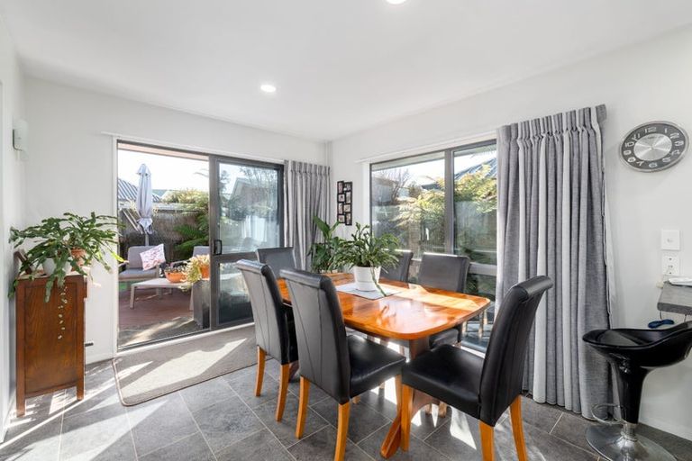 Photo of property in 2/493 Greers Road, Bishopdale, Christchurch, 8053