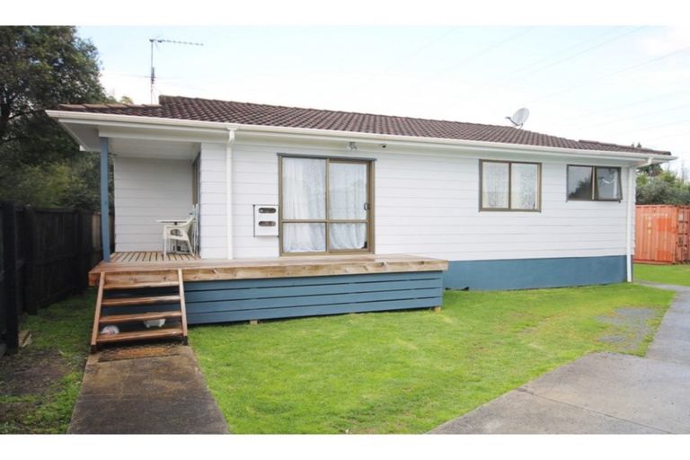 Photo of property in 71 Chichester Drive, Rosehill, Papakura, 2113