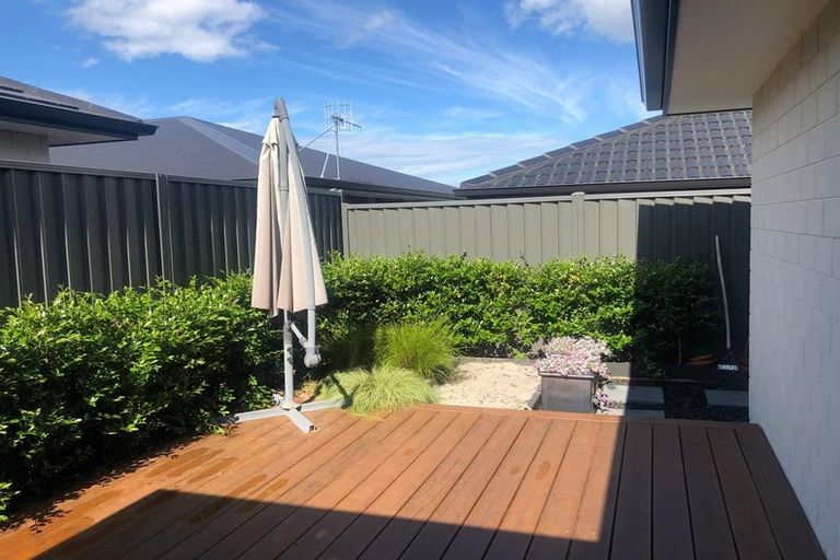 Photo of property in 5 Raynor Crescent, Pyes Pa, Tauranga, 3112