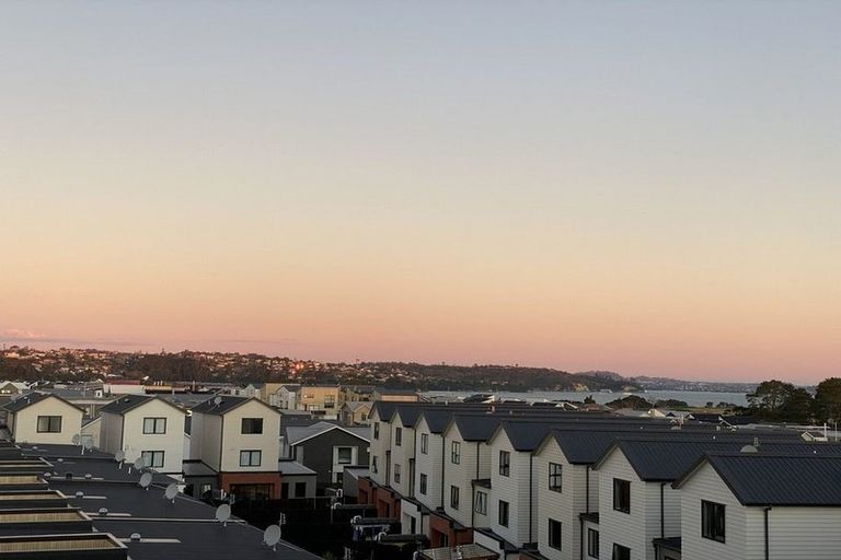 Photo of property in 307/2 Onekiritea Road, Hobsonville, Auckland, 0616