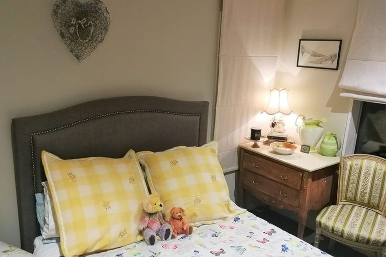 Photo of property in 1 Simeon Quay, Lyttelton, 8082