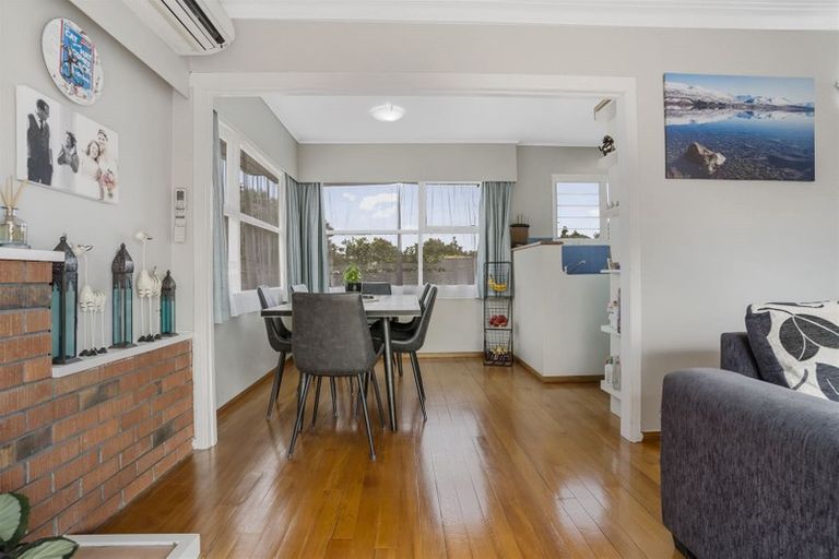 Photo of property in 52a Patons Road, Howick, Auckland, 2014