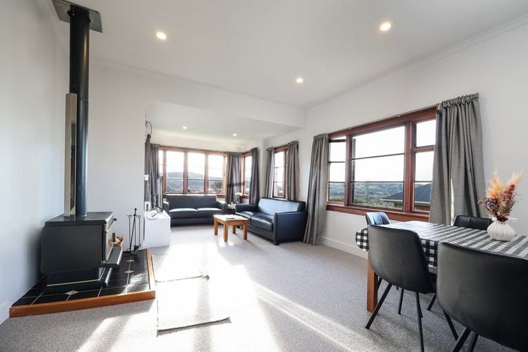 Photo of property in 11 Earls Road, Saint Clair, Dunedin, 9012