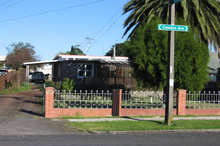 Photo of property in 39 Clendon Avenue, Papatoetoe, Auckland, 2025