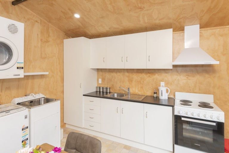 Photo of property in 10 Kirk Street, Matawai, 4075